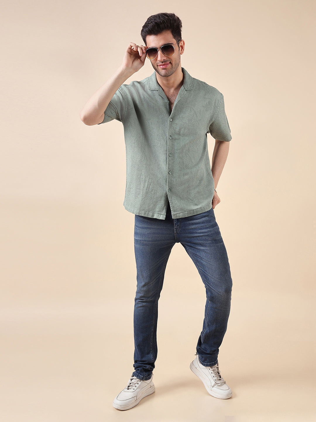 Men Relaxed Fit Cotton Jacquard Textured Resort Shirt