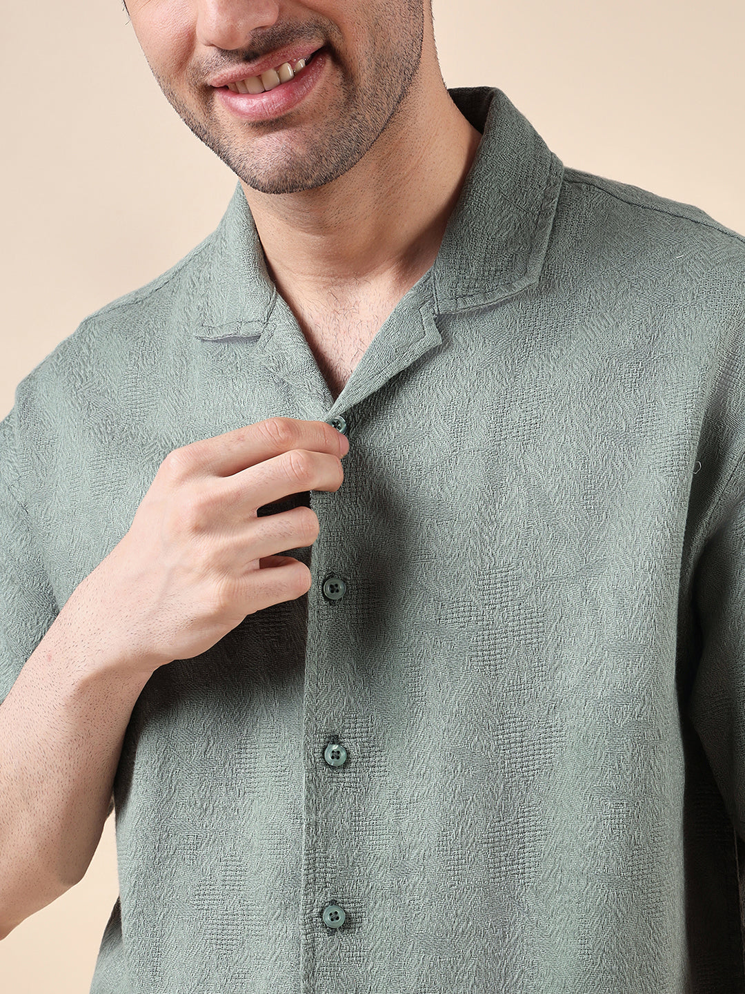 Men Relaxed Fit Cotton Jacquard Textured Resort Shirt